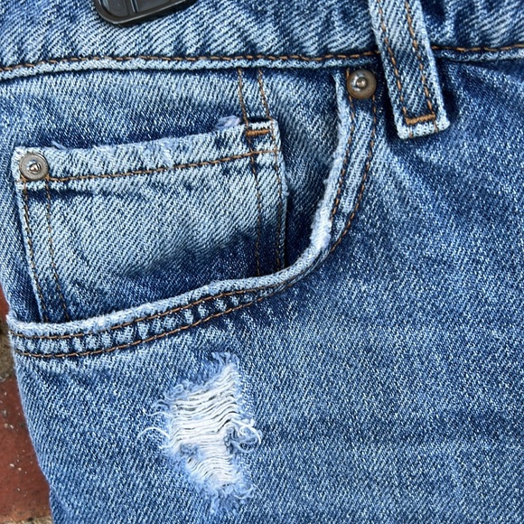 H&M LOGG Floral Embroidered Jeans - Picture 8 of 8